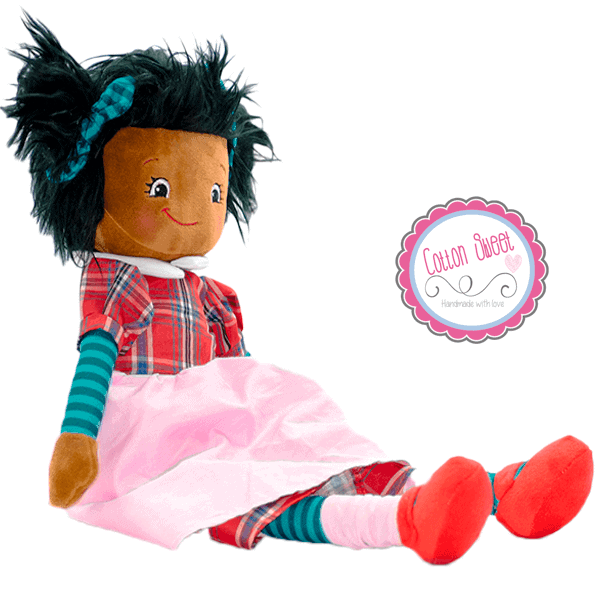 Muneca-personalizada-cubbie-morena-marcella-lado