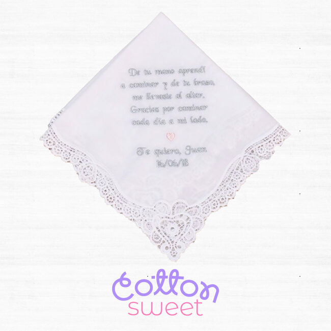Pañuelo bordado personalizado para boda madrina y novia Pañuelo bordado personalizado para boda madrina y novia